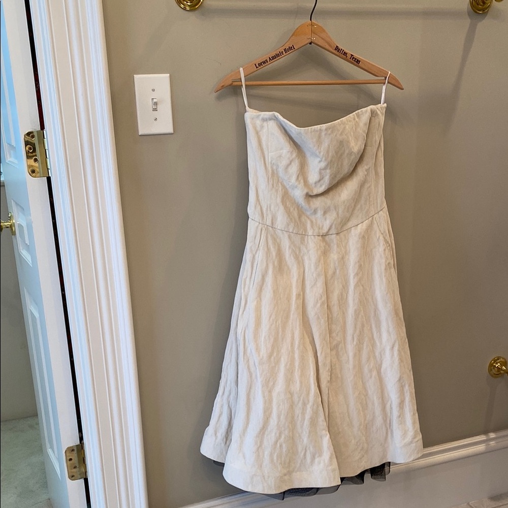 Banana Republic Strapless flared dress